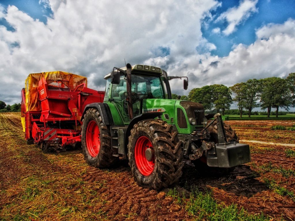 Farm equipment tractor painting